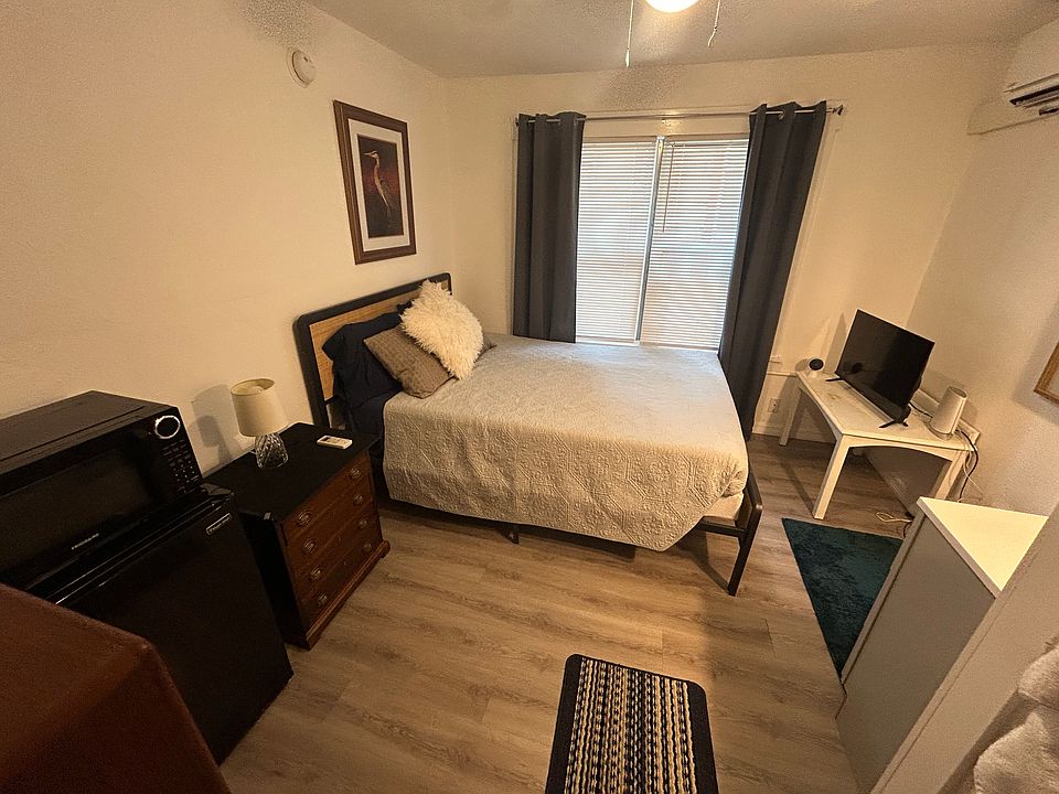 1st image of 241 3rd St N #135
