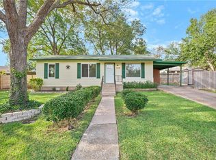 1206 Peach Tree Ln, Georgetown, TX 78626