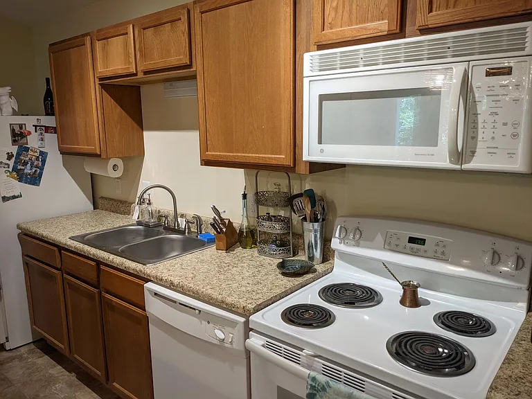 1341 Park Glen Dr #302 — Photo 6