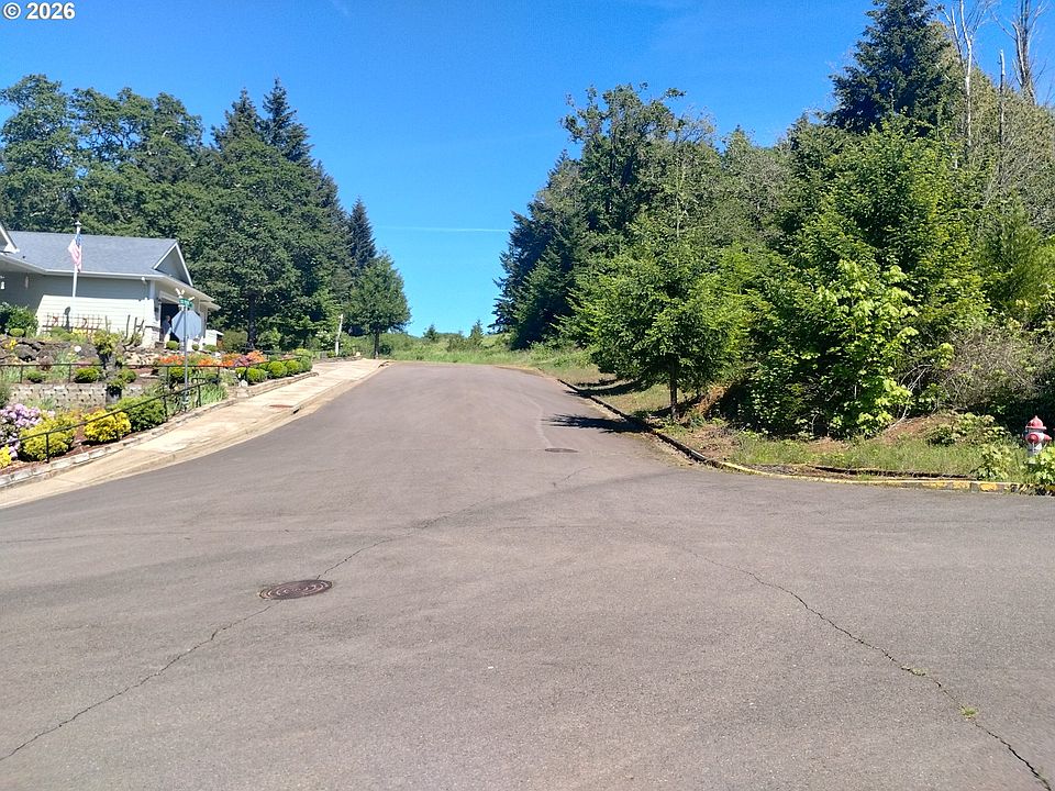 2nd image of 48522 Six Point Dr