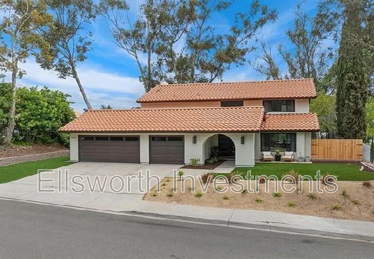 1225 Fallbrook Ct — Photo 20