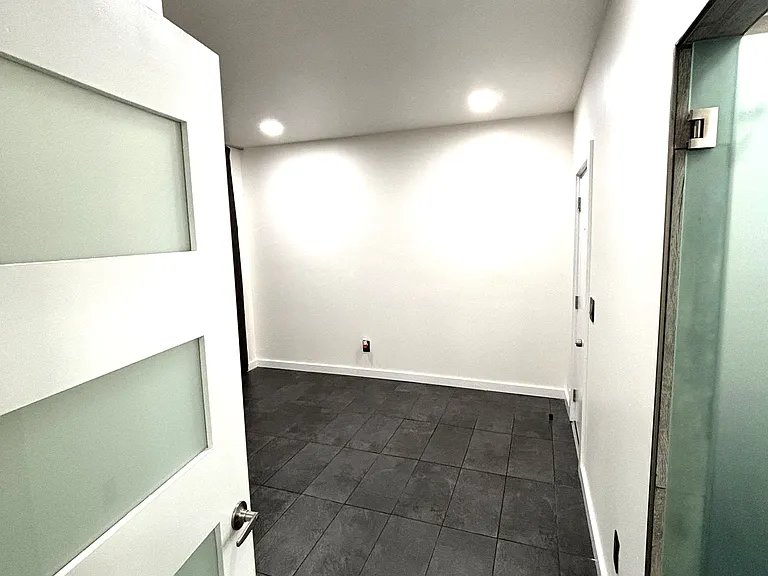 2300 Fruitvale Ave #A — Photo 7