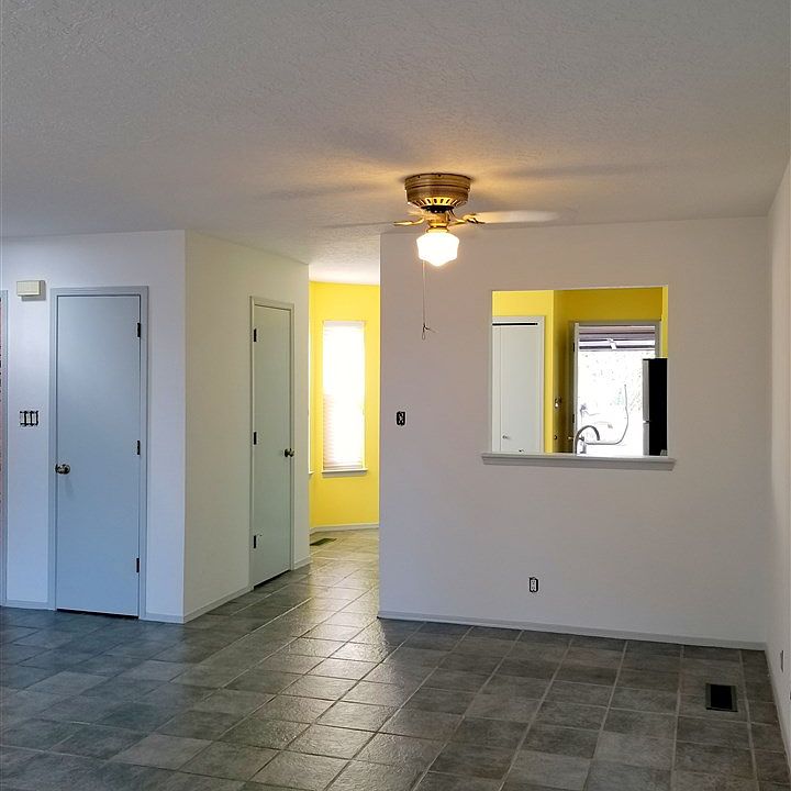 1st image of 2305 Calle Luminoso