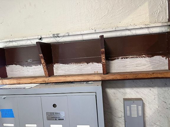 4th image of 242 Fort Pleasant Ave #1L