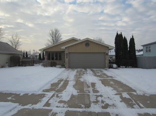 711 Lorraine Ct, Lockport, IL 60441