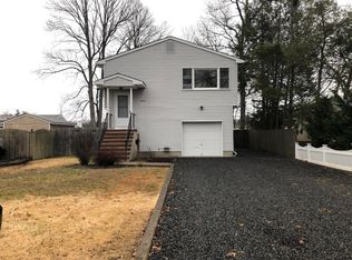 1600 W Princeton Ave, Brick, NJ 08724