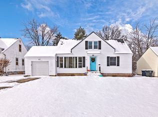 954 Dalewood Rd, Lyndhurst, OH 44124