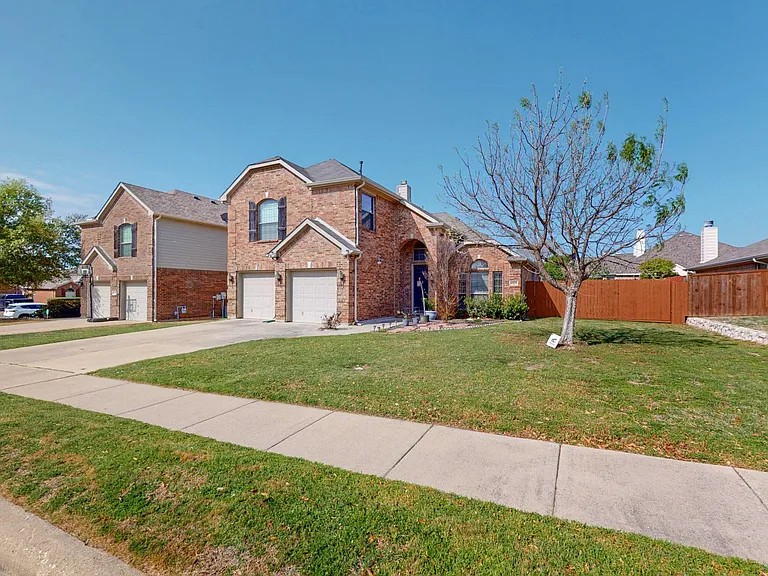 6925 Cattle Dr — Photo 35