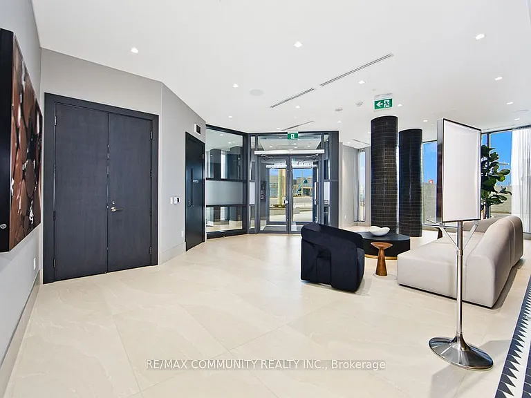 2545 Simcoe St N #2120 — Photo 15