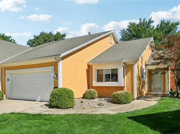 11318 King St, Overland Park, KS 66210