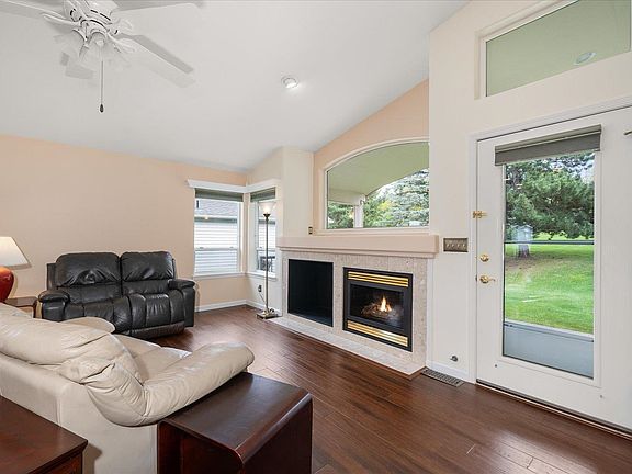 5th image of 1142 N Tanglewood Ln