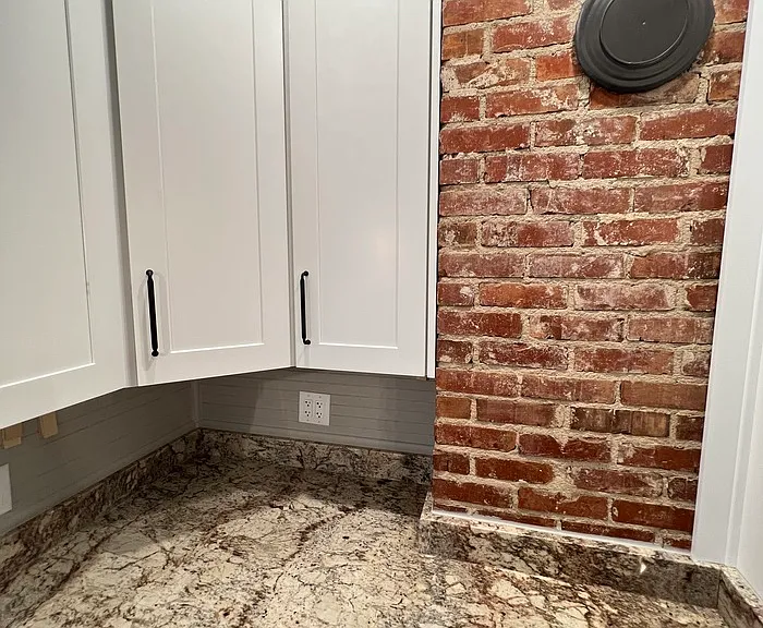 113 Ervin St — Photo 5