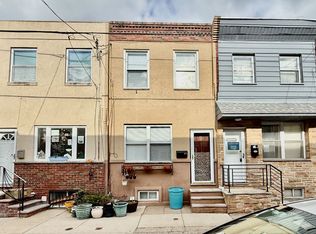 1135 Mercy St, Philadelphia, PA 19148