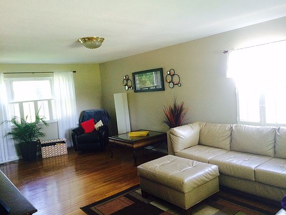 5th image of 5405 10th Ave