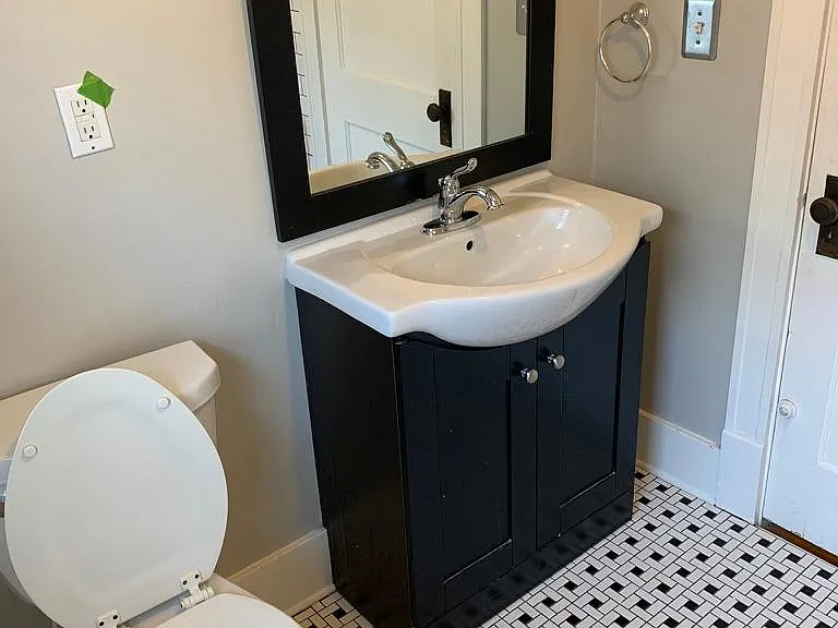 1738 Fernwood Ave — Photo 15