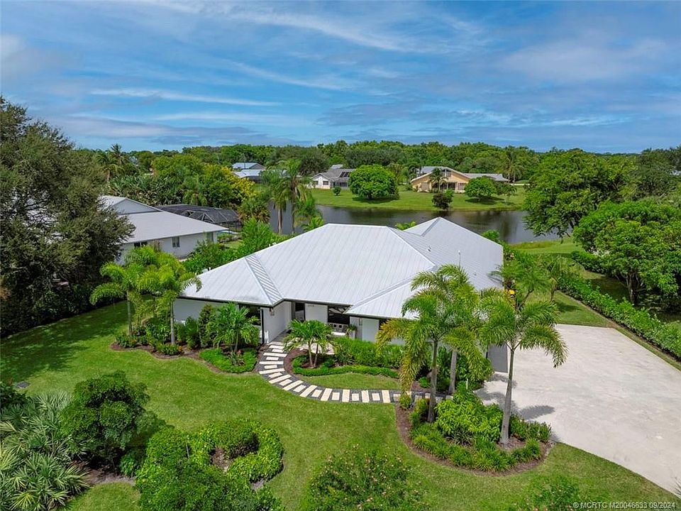 ♡　WDWG 2098 NE Ginger Ter, Jensen Beach, FL 34957 | Zillow