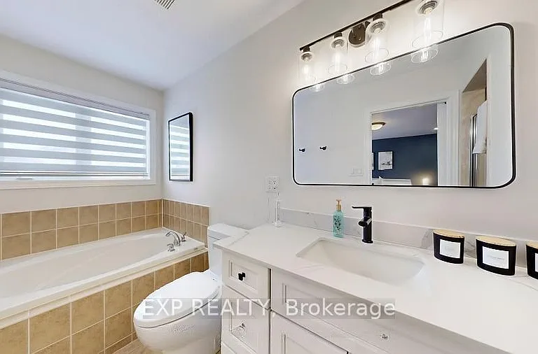 11 Martina Cres — Photo 12