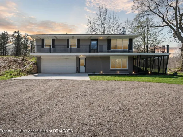 400 S Waverly Rd, Eaton Rapids, MI 48827