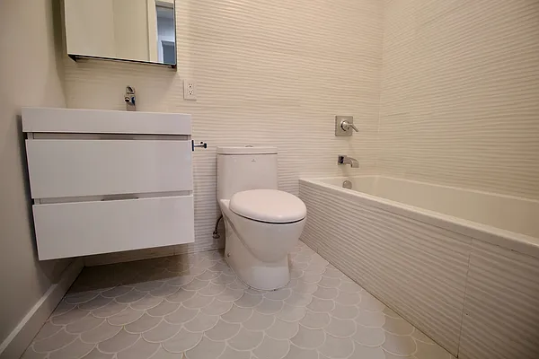 Sold by Owner | media 15