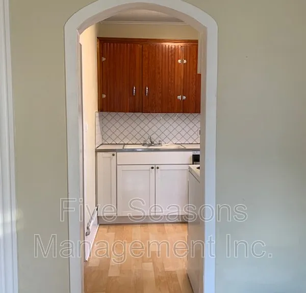 21 Lafayette Pl #1 — Photo 7