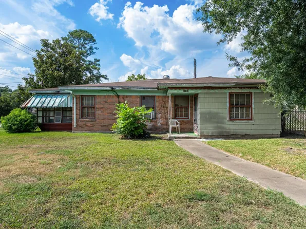 8101 Howard Dr, Houston, TX 77017
