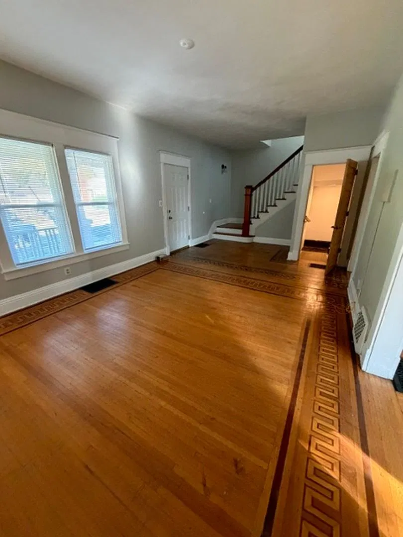 4 Bedroom Home — Photo 4