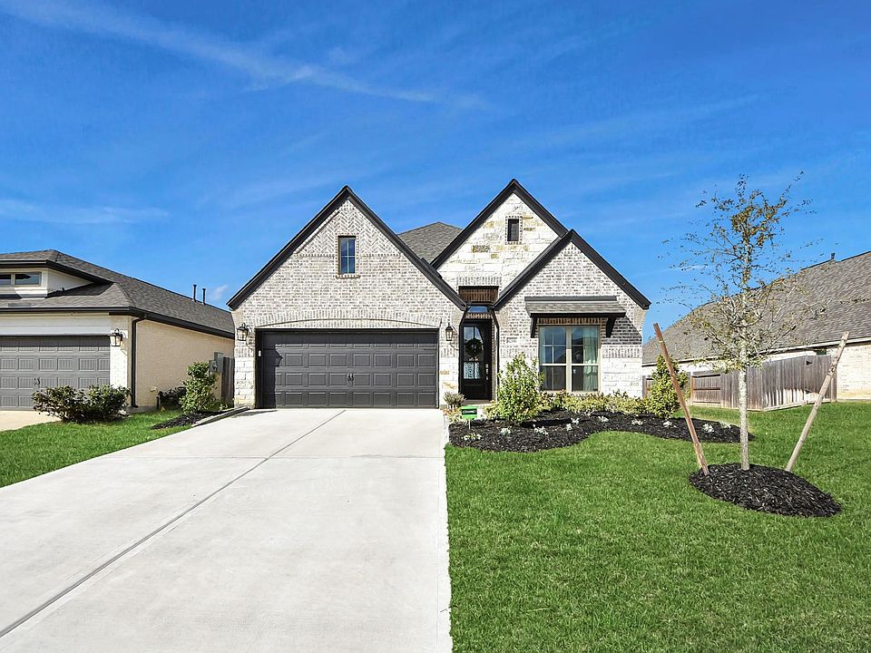 1st image of 42546 Summer Crest Rd