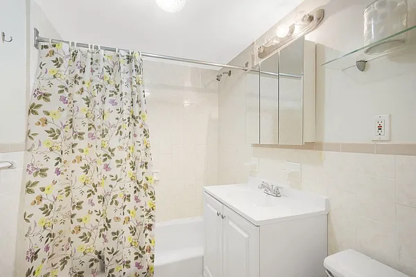 Rented by LG Fairmont Group | media 18