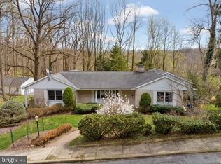 2040 Trooper Rd, Reading, PA 19602