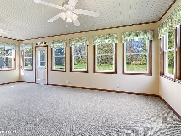5th image of 2900 Boerderij Way