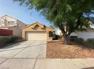 878 Carnival Ave, Las Vegas, NV 89123