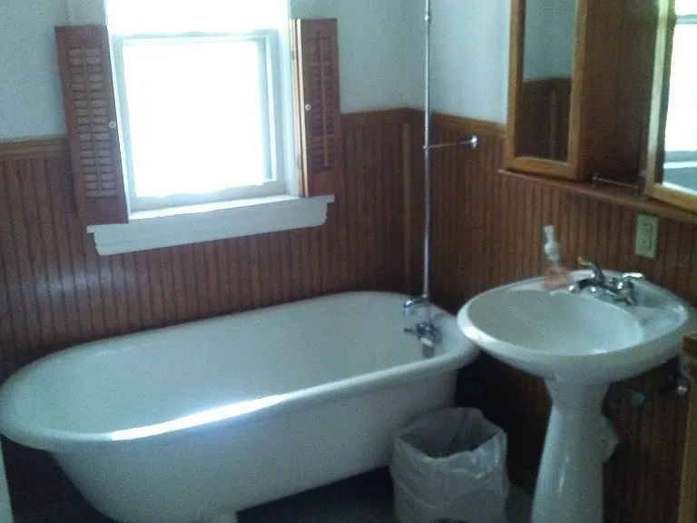 2122 Marshall Ave — Photo 16