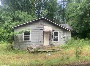 450 Locust St, Camden, AR 71701