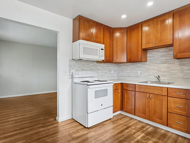 2234 Ellena Dr #2 — Photo 8