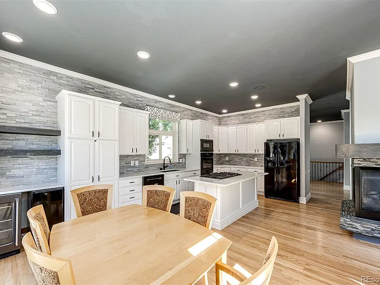 7194 Tenby Way — Photo 11