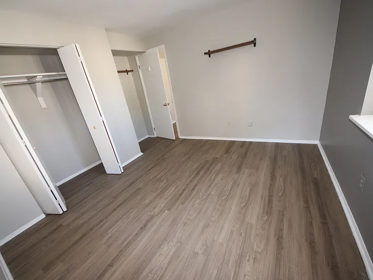 17 E Centre St #6 — Photo 10