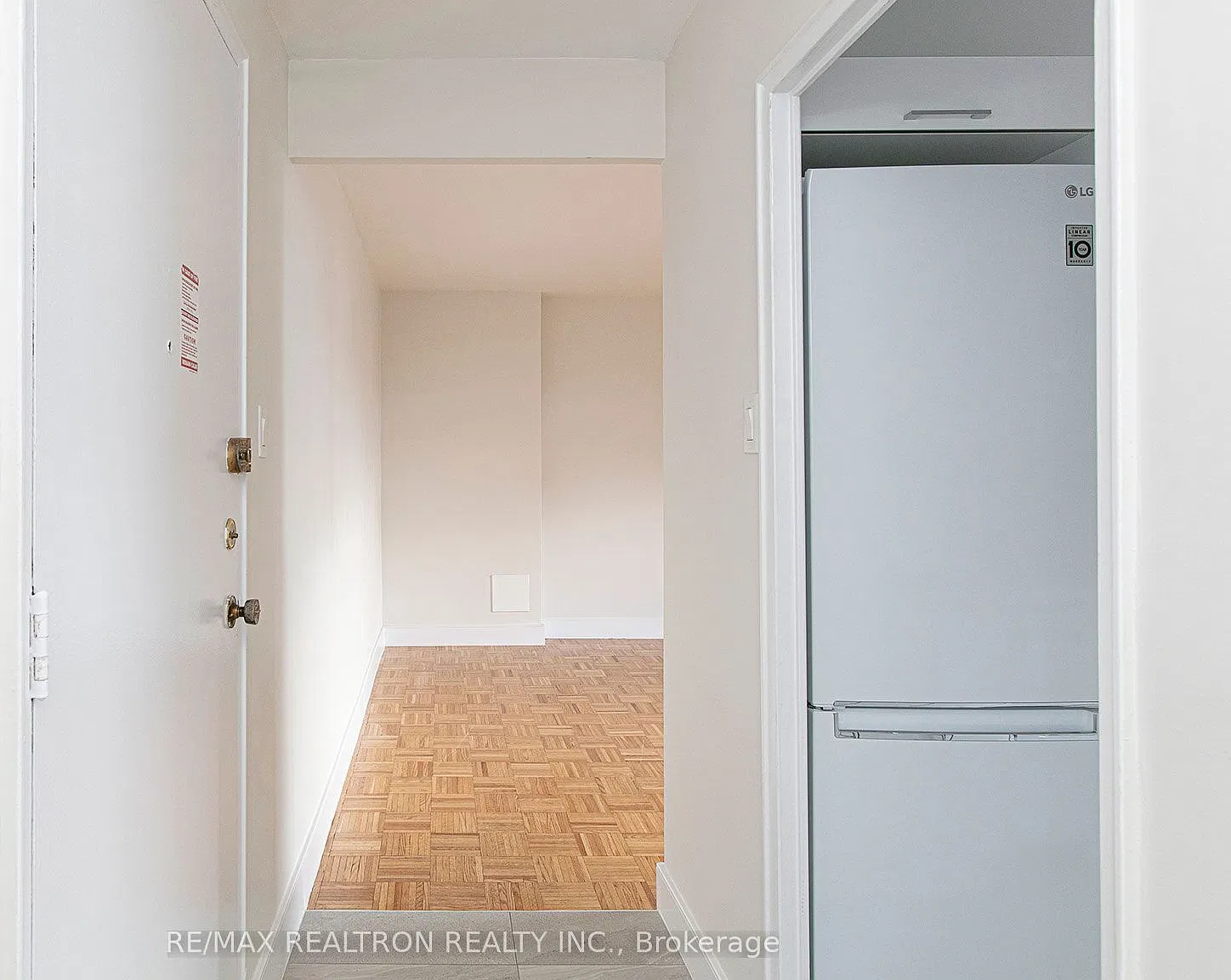 55 Isabella St — Photo 3