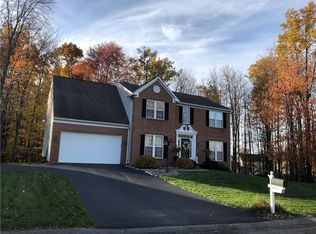 3345 Long Branch Dr, New Castle, PA