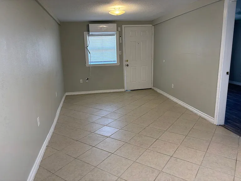 5501 Menard Ave — Photo 12