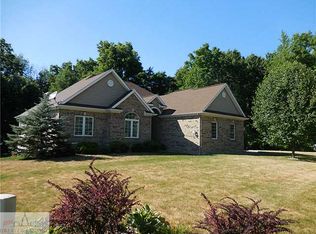2130 Arbor Meadows Dr, Dewitt, MI 48820