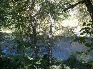 2282 Eastside Rd, Jacksonville, OR 97530