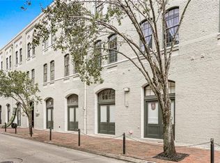 700 Commerce St APT 111, New Orleans, LA 70130