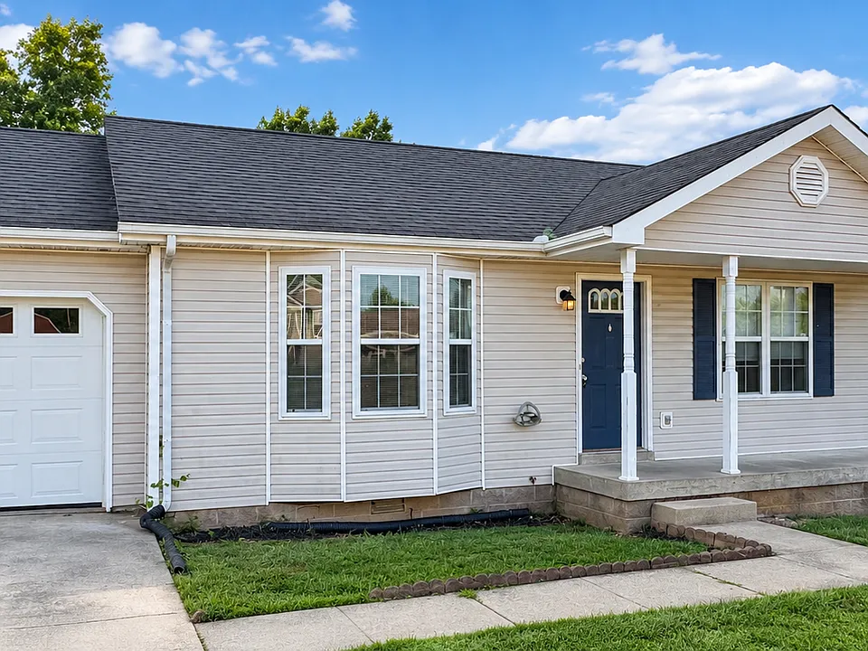258 Golden Pond Ave