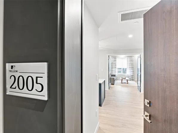 460 Nicola St #2005, Kamloops, BC V2C 2P8