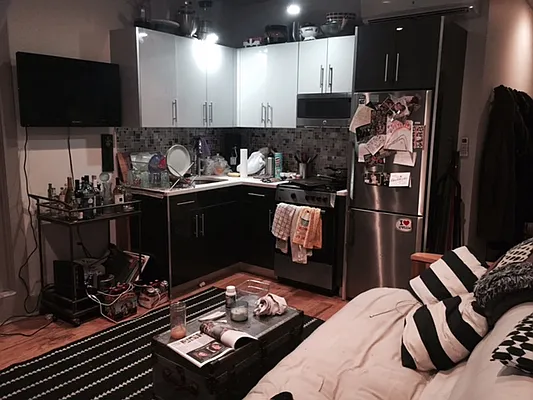 Rented by Premier Metro Realty Corp | media 74