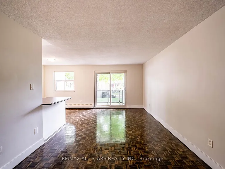7 Albert St #116 — Photo 12