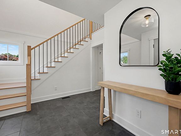 4th image of 91 Lockwood Road