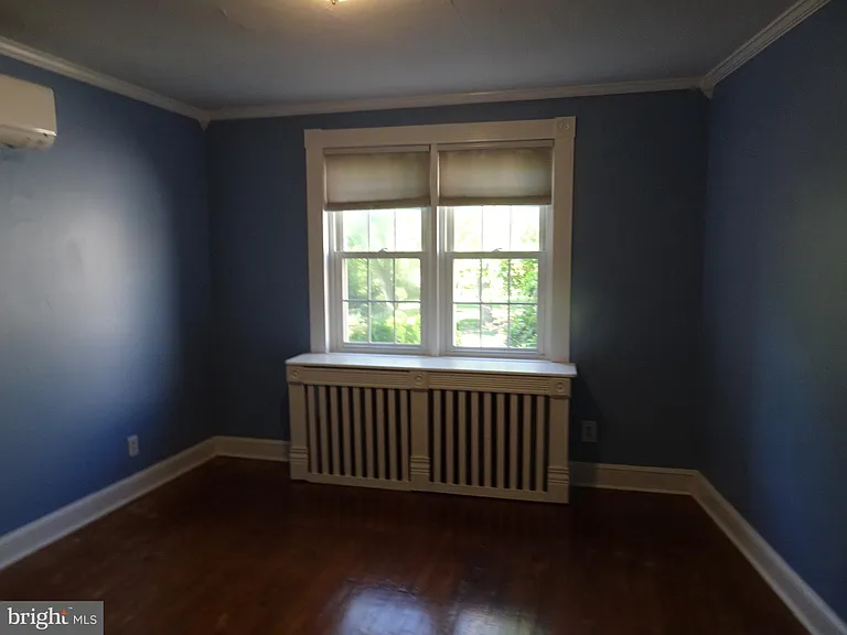200 Delaware St #1 — Photo 4