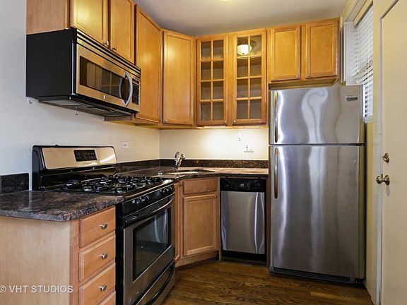 4th image of 6738 N Glenwood Ave APT 2E