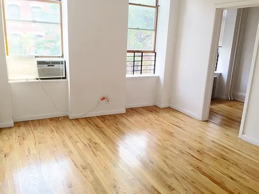 Rented by Carroll Gardens Realty | media 21